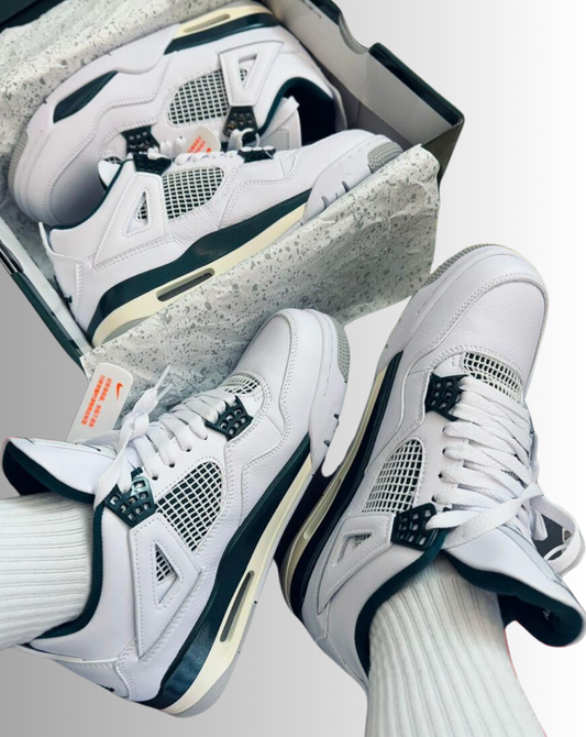 Air Jordan 4 "Oxidized Green"