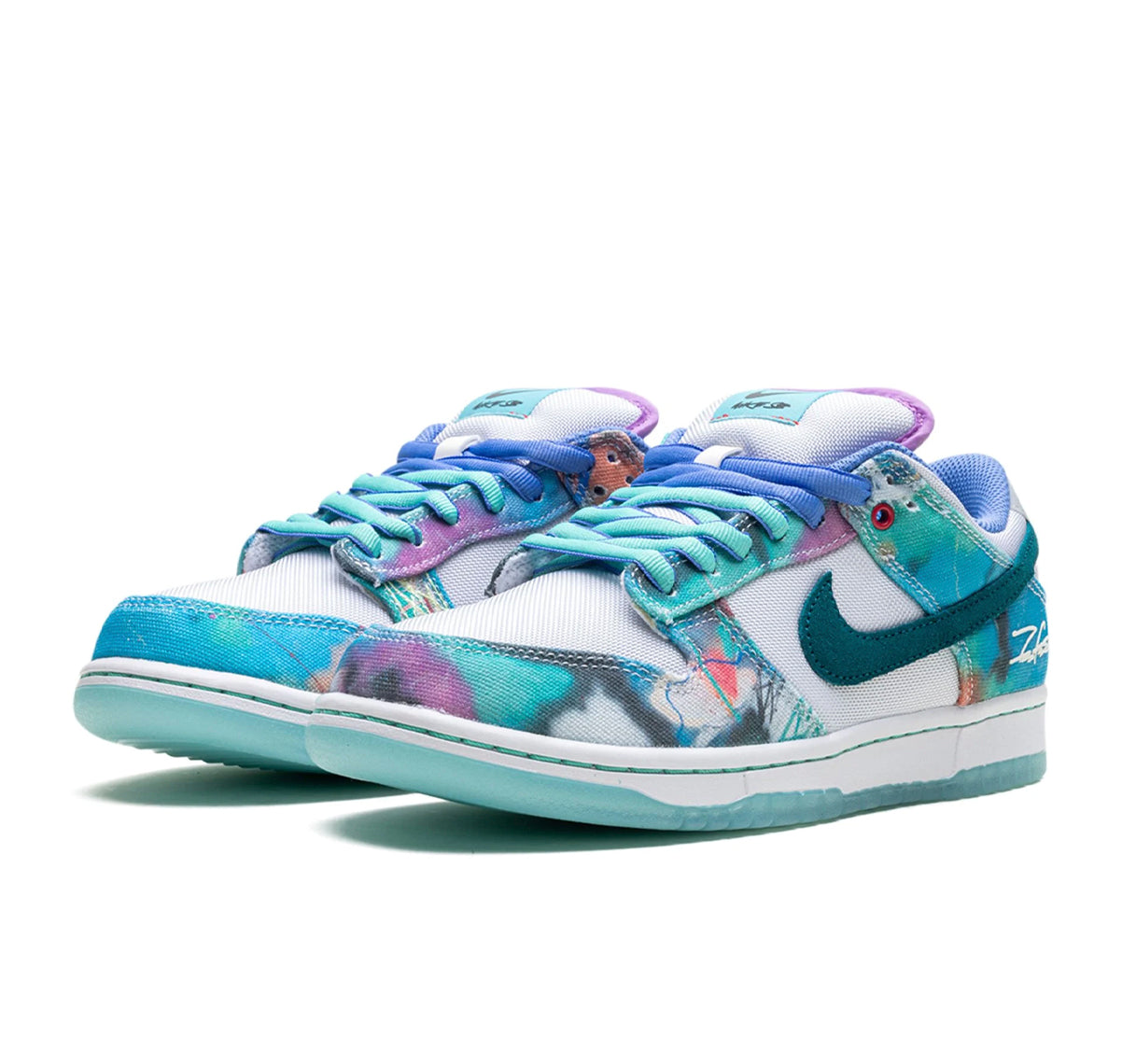 Nike SB Dunk Low ¨Futura Laboratories Bleached Aqua¨